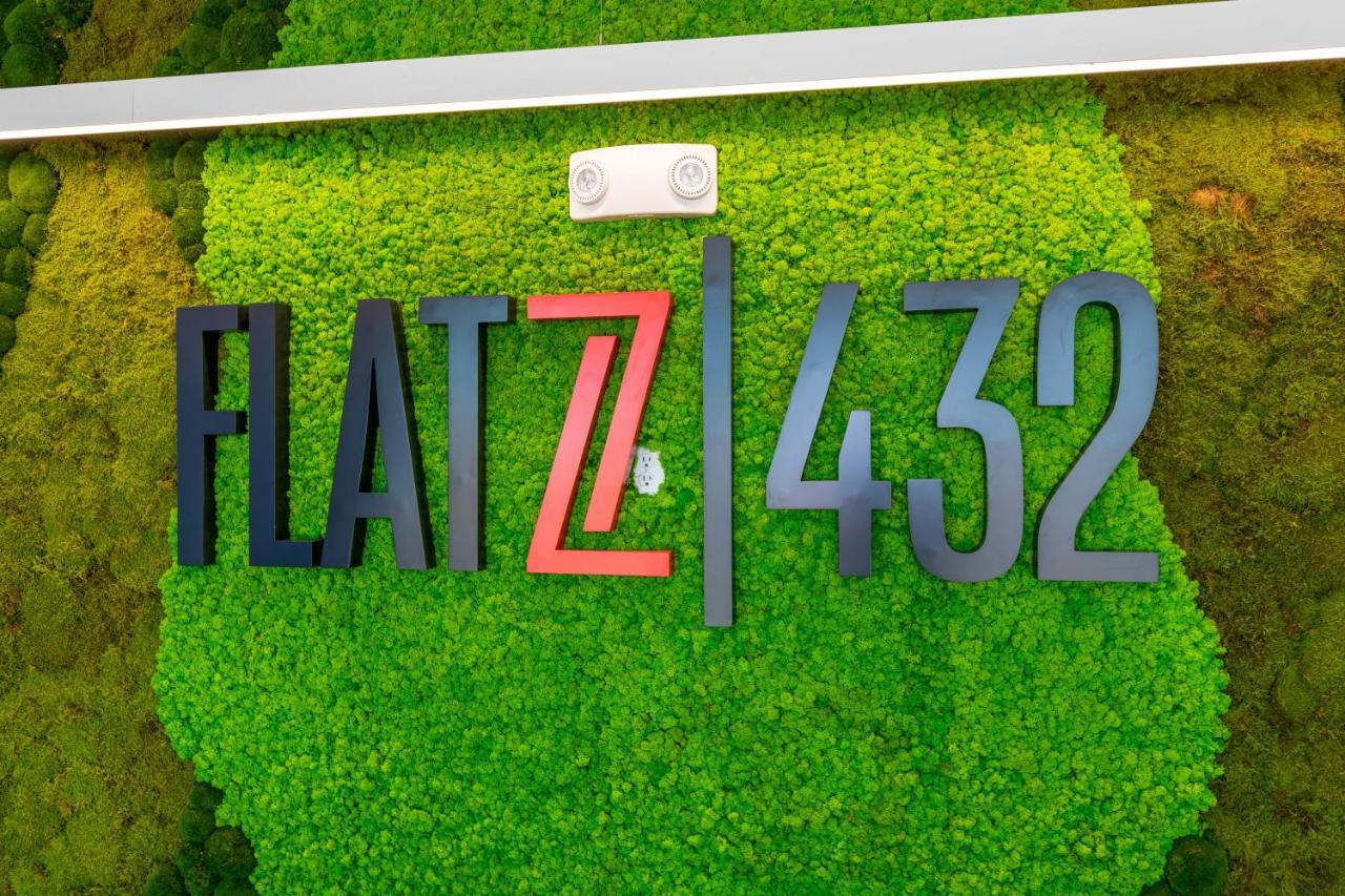 Flatz432 Apartments By Barsala Midland Exteriör bild